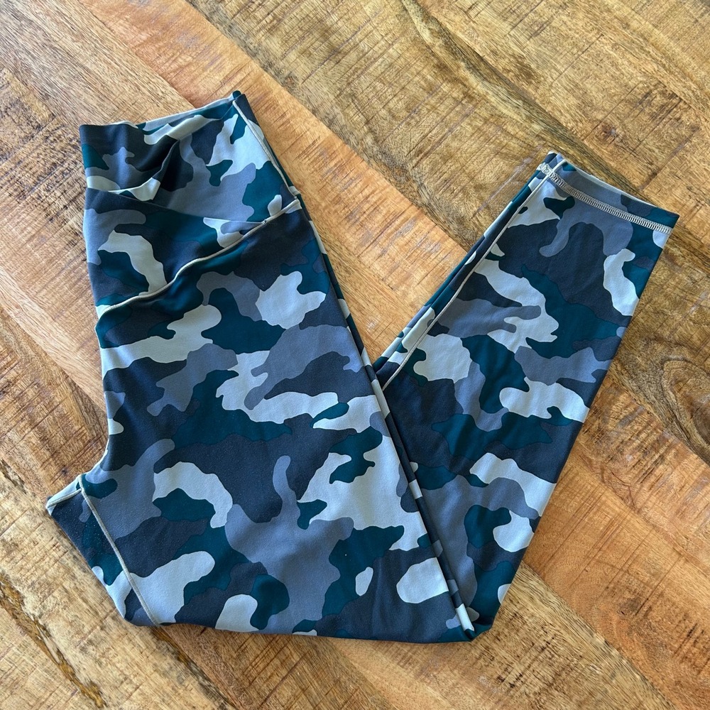 OFFLINE by Aerie Real Me 7/8 Camo Leggings High Rise Green Grey XL
